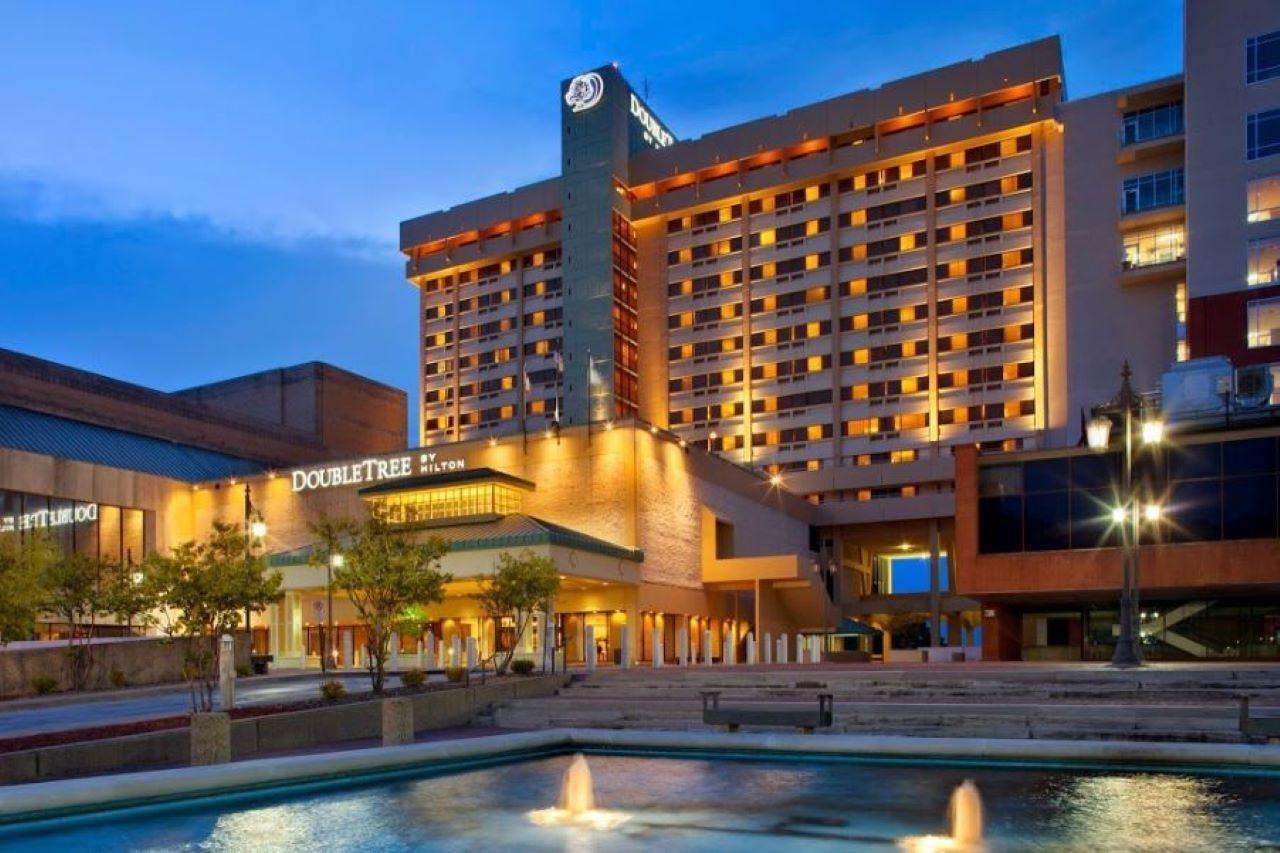 ดับเบิลทรี บาย ฮิลตัน ลิตเทิลร็อก Hotel ลิตเติลร็อค ภายนอก รูปภาพ
