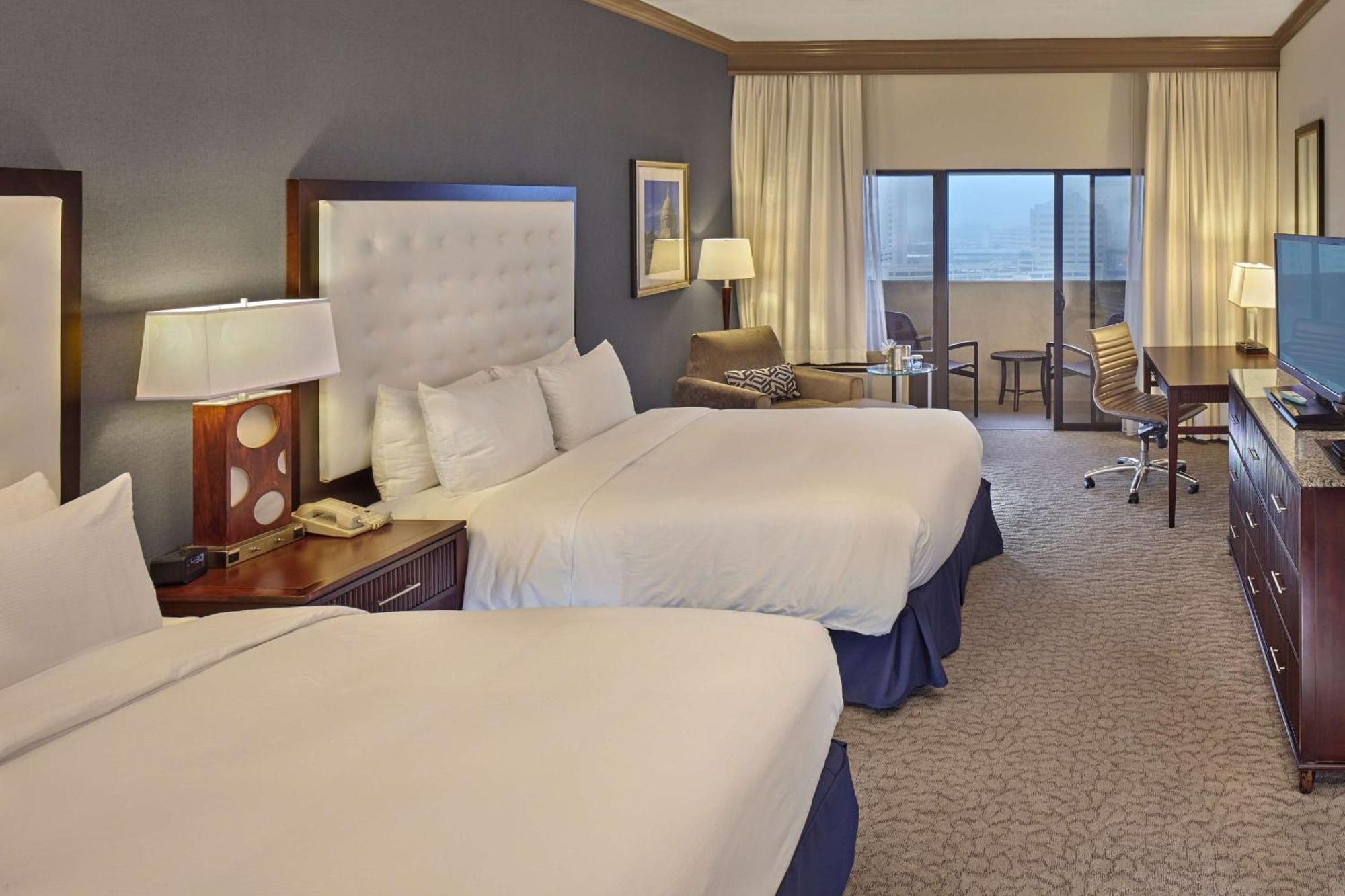 ดับเบิลทรี บาย ฮิลตัน ลิตเทิลร็อก Hotel ลิตเติลร็อค ภายนอก รูปภาพ